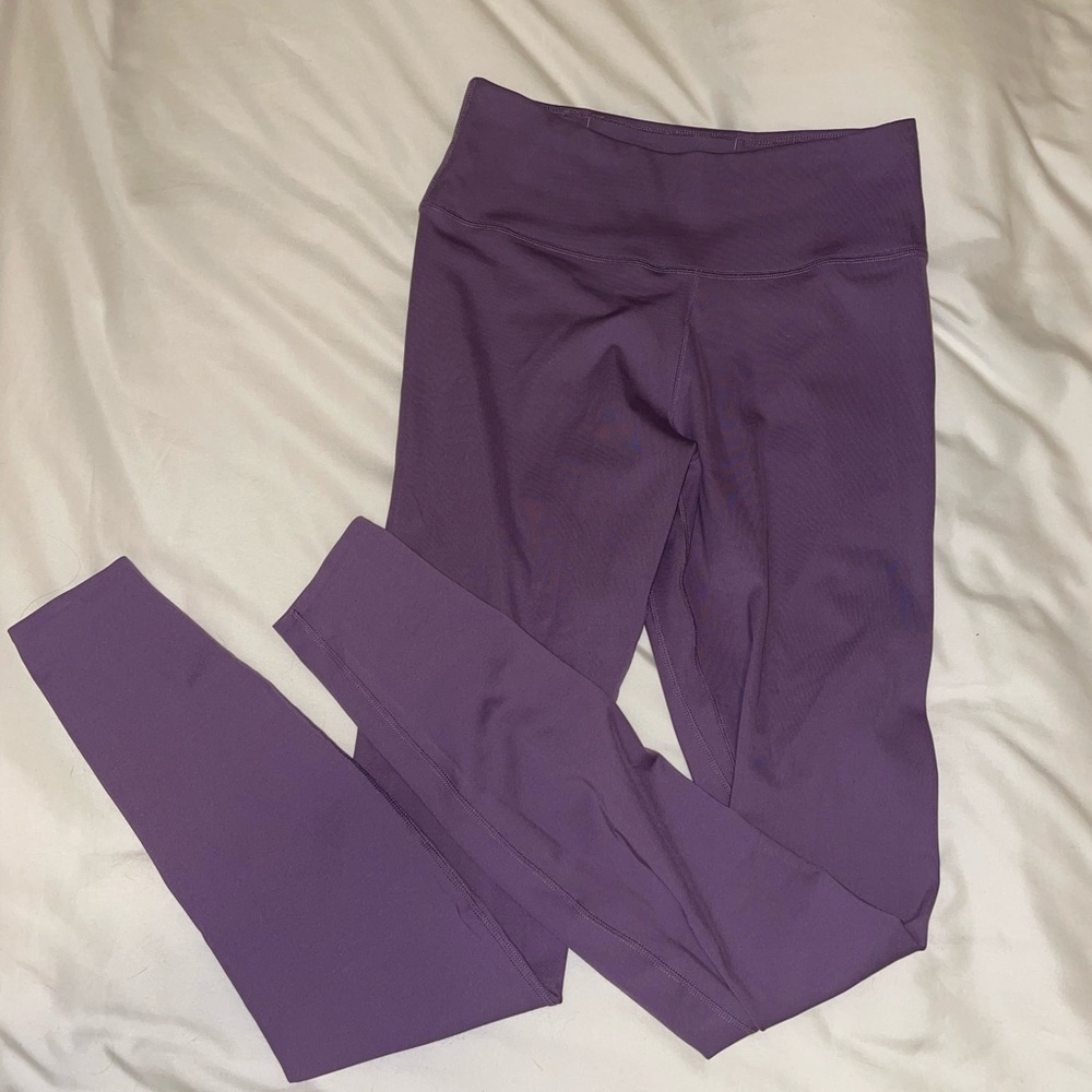 Nike one leggings purple